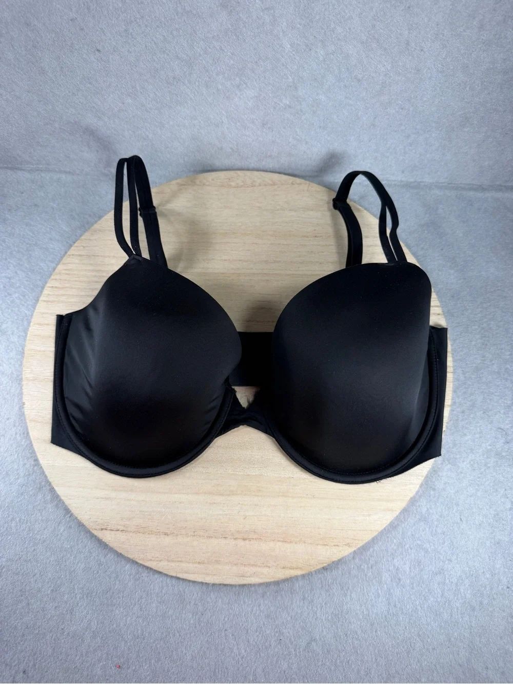 Victoria's Secret Black Lined Demi Bra 34DDD Underwire Frayed Damaged As-Is